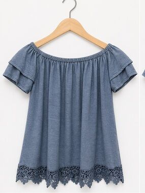Free People Gray Blue Off-Shoulder Lace Hem Top Size M Soft Flowy Boho Blouse M